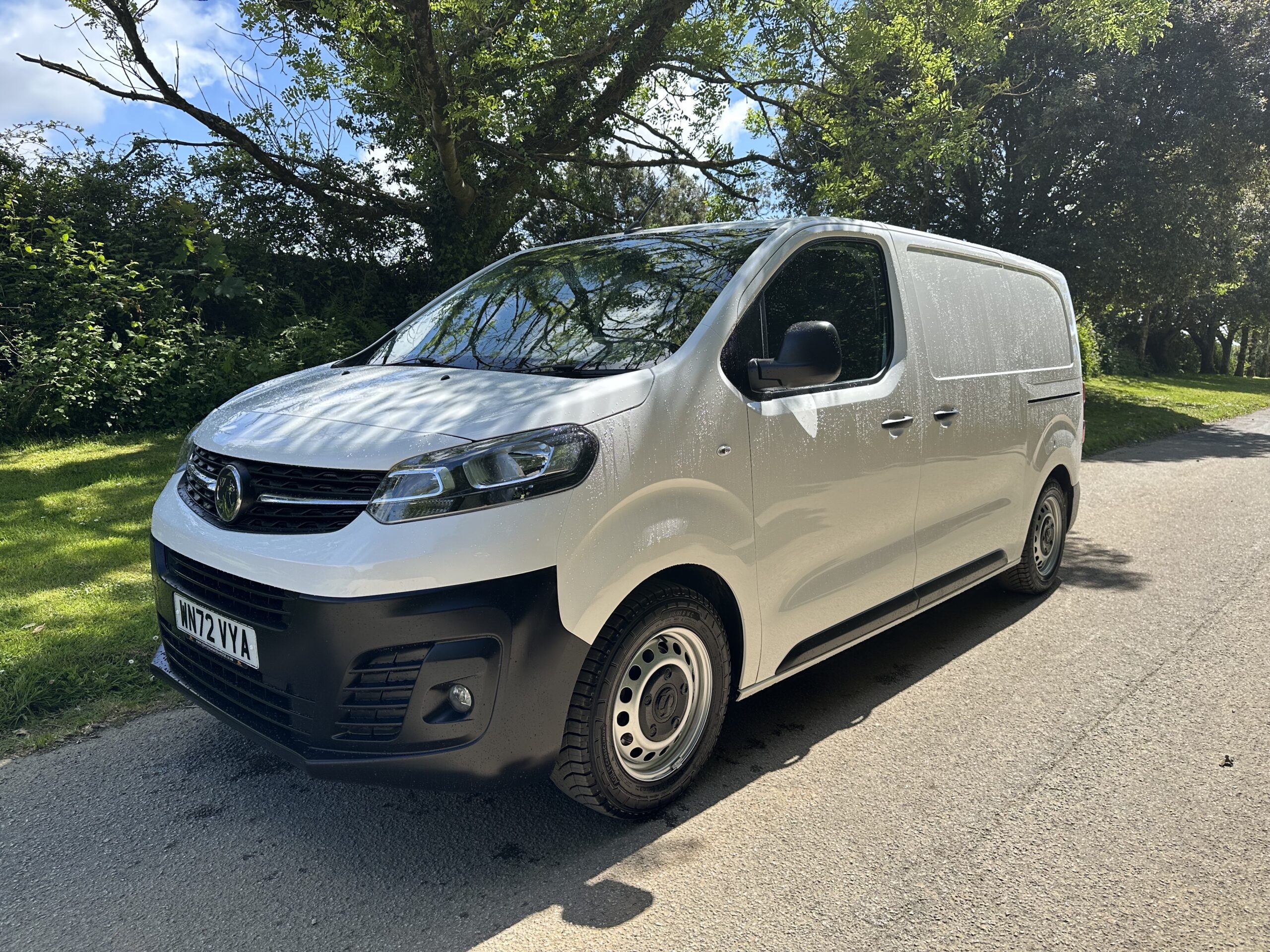 vehicle-thumb-image