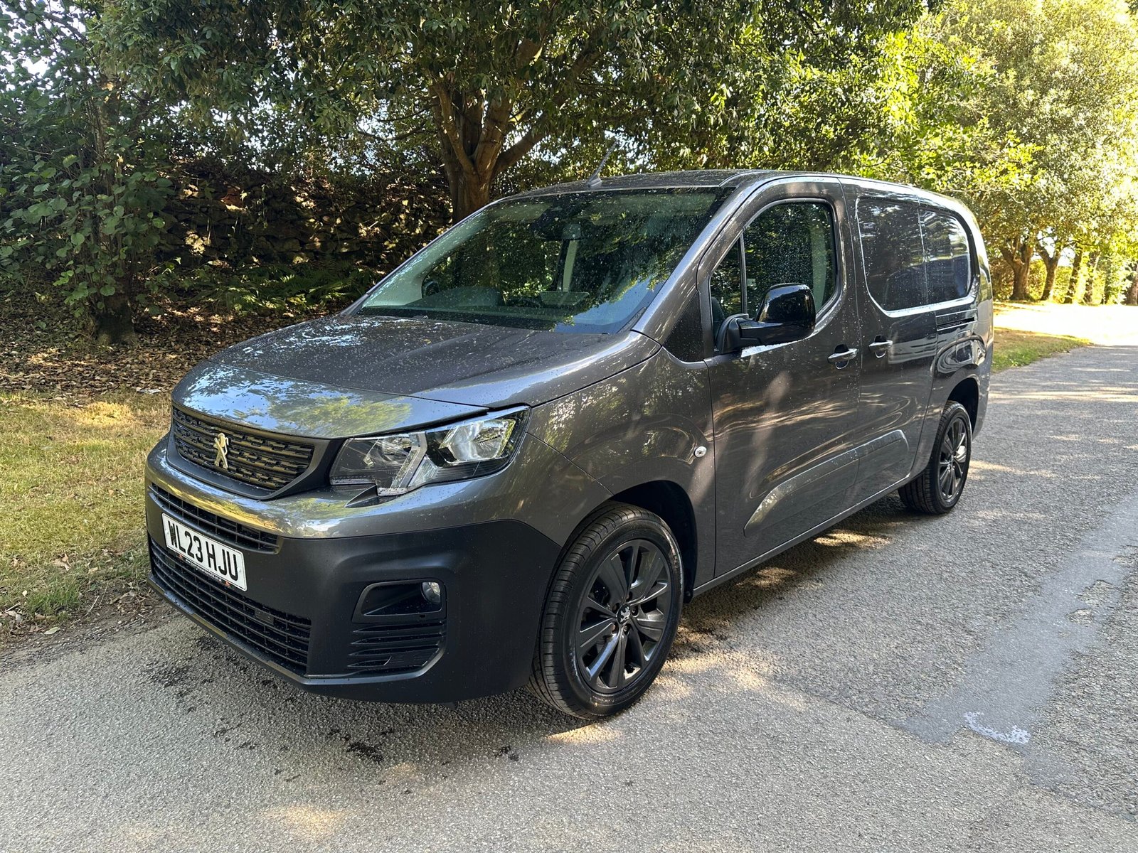 vehicle-thumb-image